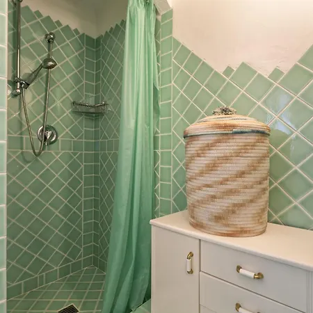 Willa Smeralda By Interhome Cannigione