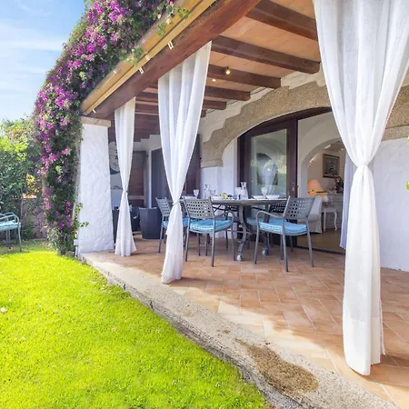 Smeralda By Interhome Willa Cannigione