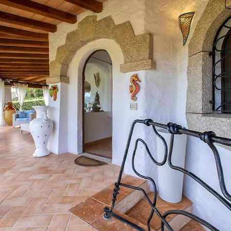 Willa Smeralda By Interhome Cannigione