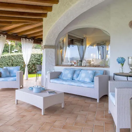 Smeralda By Interhome Willa Cannigione