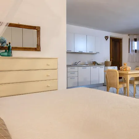 Smeralda By Interhome * Cannigione