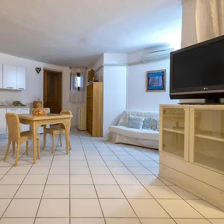 فيلة Smeralda By Interhome *